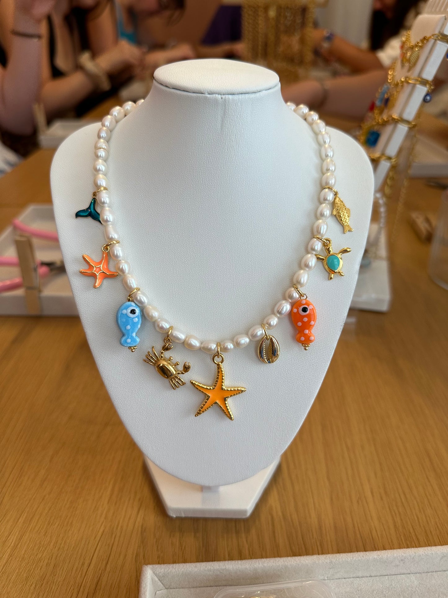 Freshwater pearl custom
