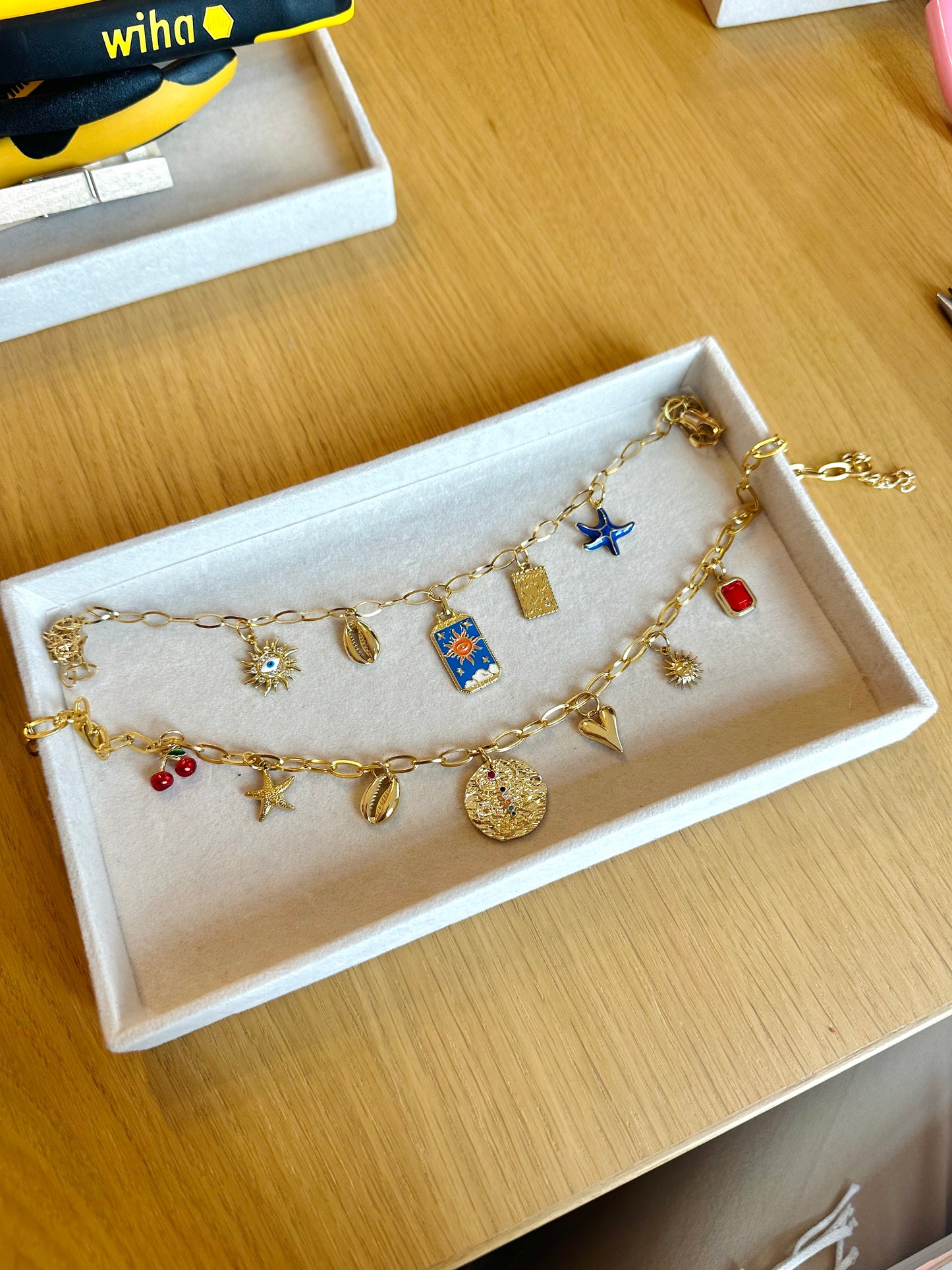 S chain custom