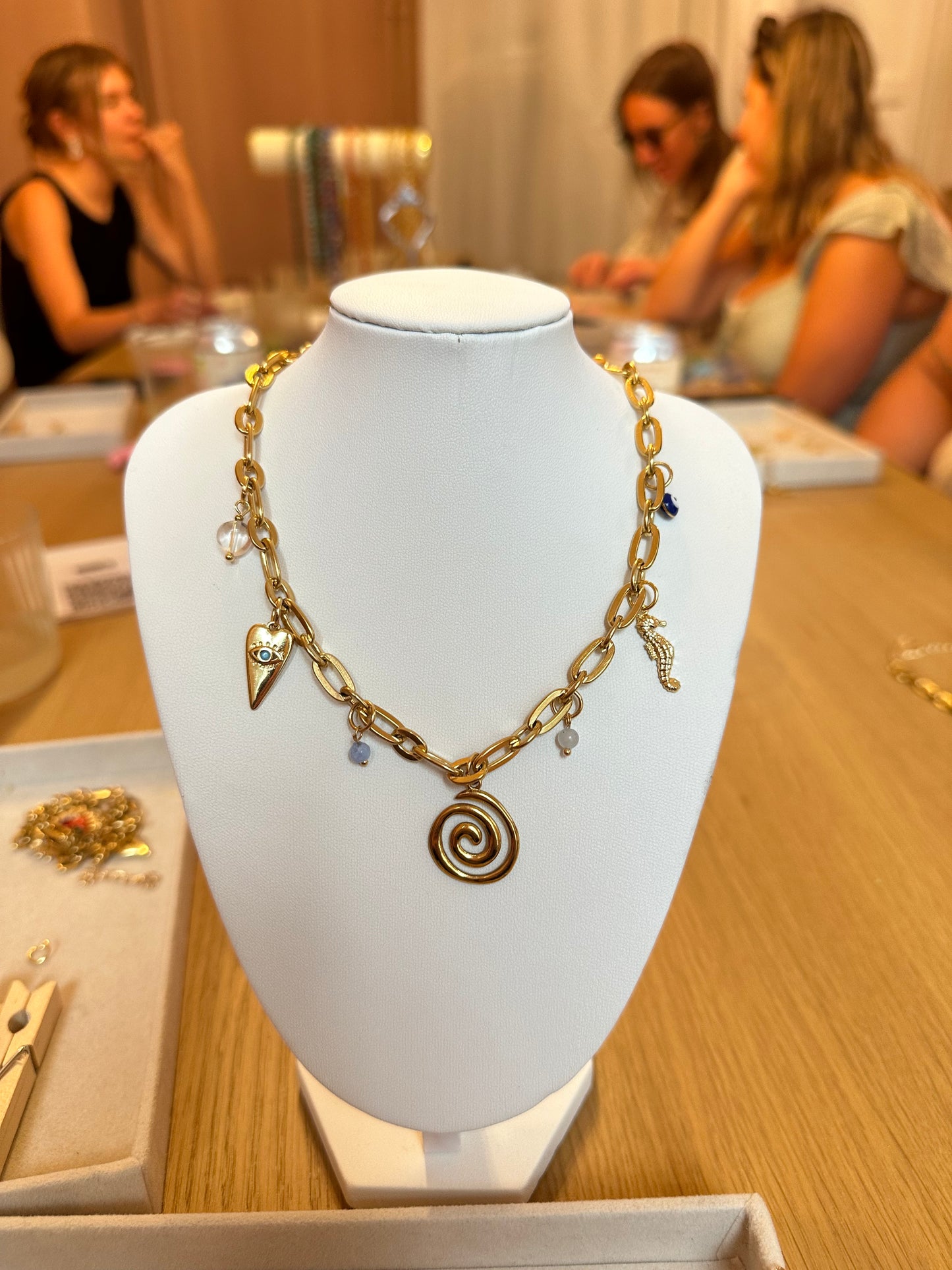 M chain custom