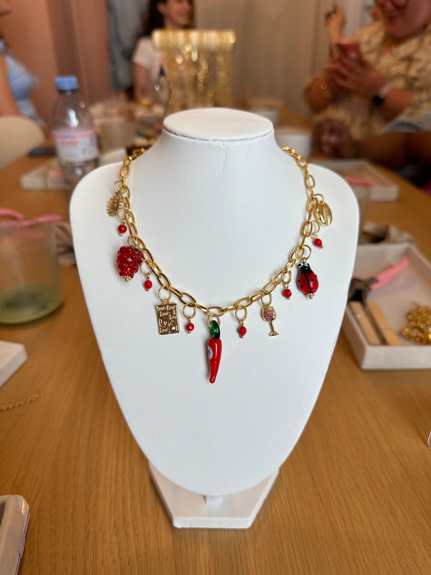 S chain custom