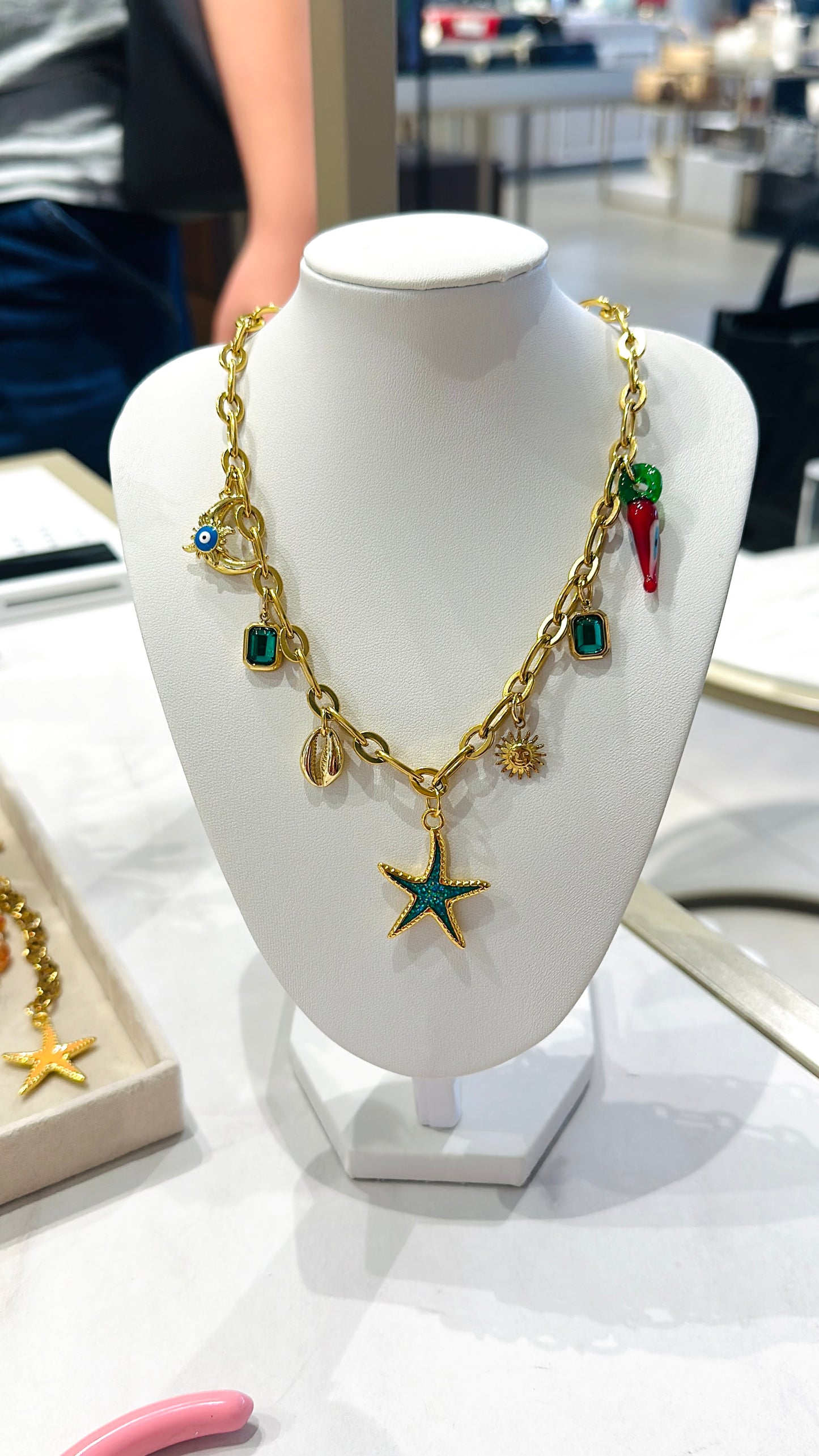 M chain custom