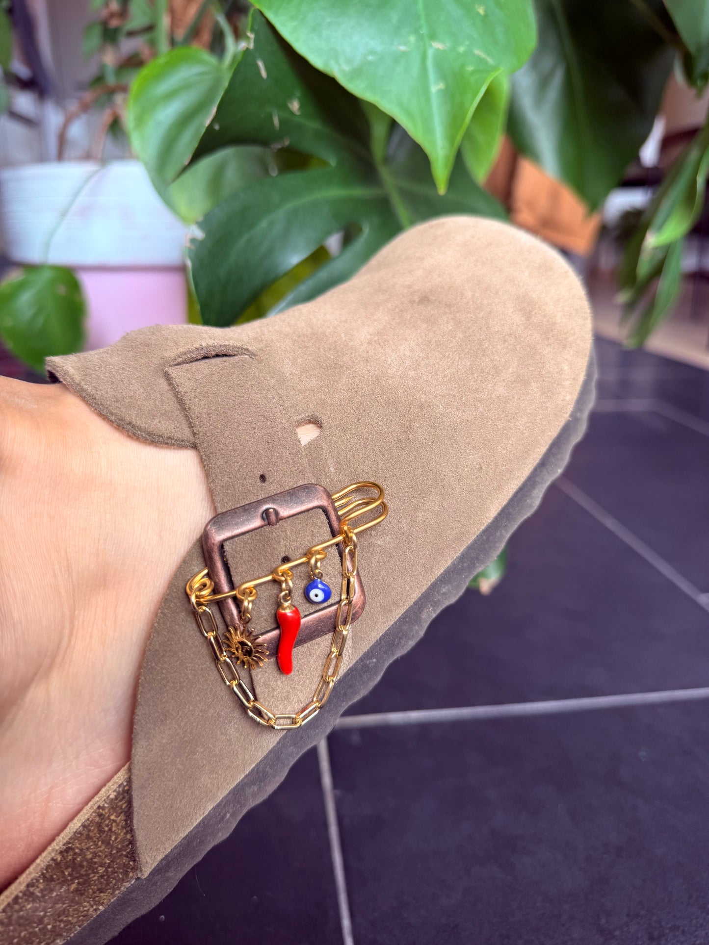 Shoes clipper