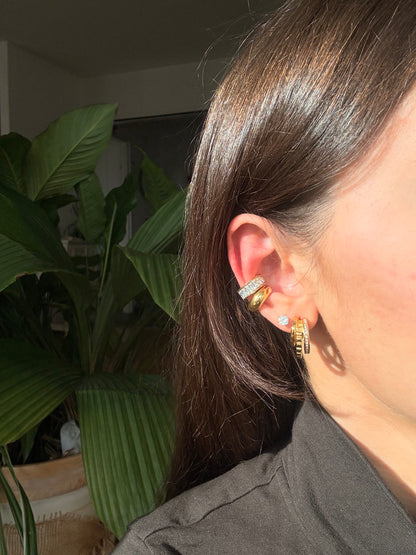 Earcuffs - press to select